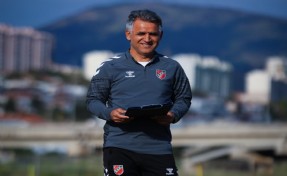 Karşıyaka'da Basatemür teklifleri bekletiyor