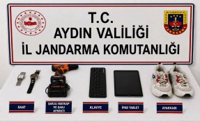 Komşusunun evini soyan şüpheli yakalandı