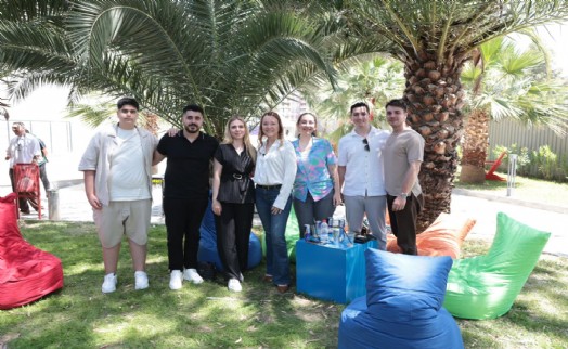Konak Ferdi Zeyrek Gençlik Merkezi’nde 19 Mayıs coşkusu