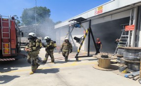 Konak Tünelleri’nde gerçeğini aratmayan deprem ve yangın tatbikatı