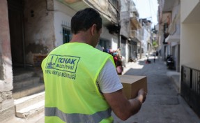 Konak’ta dayanışma geleneği bu bayram da devam ediyor