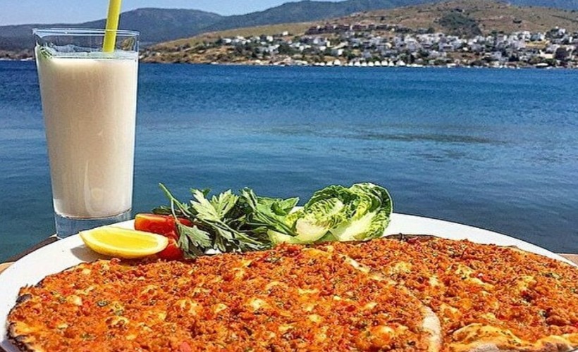 Lahmacun Bodrum'da sezonu bol acılı açıyor!