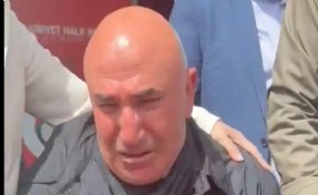 Mahmut Tanal gözyaşlarını tutamadı