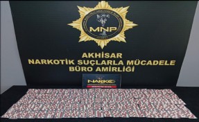 Manisa’da narkotik alarmı: 1666 sentetik ecza yakalandı