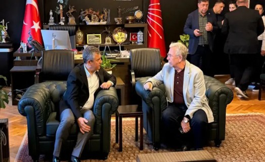 Mansur Yavaş neden ön planda değil?