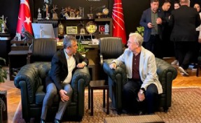 Mansur Yavaş neden ön planda değil?