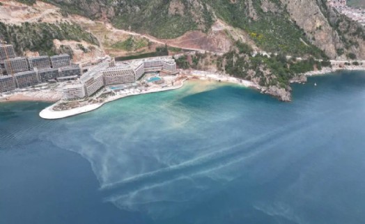 Marmaris'teki Sinpaş Projesi'nde deniz tababına müdahale iddiası