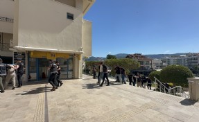 Marmaris’te iş yerine kurşun yağdıran şebekeye darbe