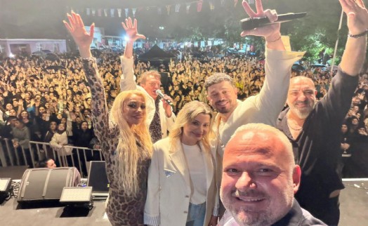 Menemen’de festival coşkusu yağmur dinlemedi