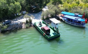 Muğla'da 1,5 saatlik yol, feribotla 1,5 dakika