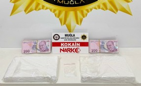 Otobüste baskın: Üzerinden 2 kilo kokain çıktı!