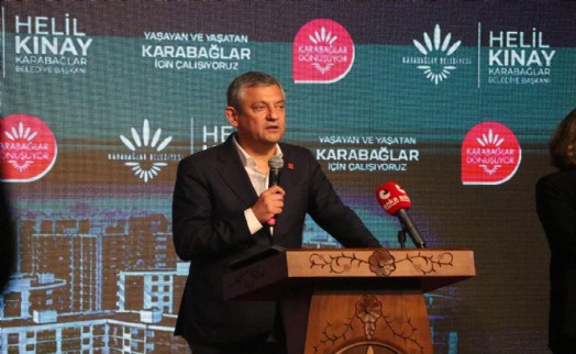Özel’den İzmir’de ‘kentsel dönüşüm’ çıkışı: Belediyelere tam yetki verilmeli!
