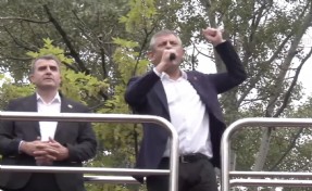 Özgür Özel'in yürüyüşü Milli Egemelik Parkı'nda bitti: O sandık gelecek o butlan gidecek!