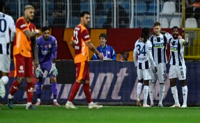 Şampiyon Galatasaray, Kasımpaşa deplasmanında kayıp!