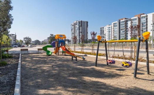 Şemikler'deki atıl alan mahalle parkına dönüştü