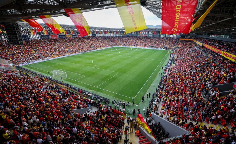Süper Lig'in tribün lideri Göz-Göz