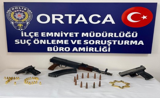 Uzun namlulu silahla yakalanan şüpheli tutuklandı