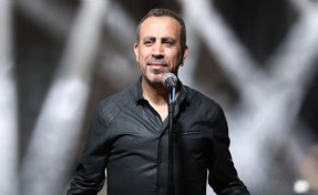 Yoğun bakımdan çıkan Haluk Levent konserde fenalaştı!