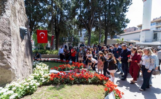 Zübeyde Hanım Anıt Mezarı’nda anlamlı Anneler Günü töreni