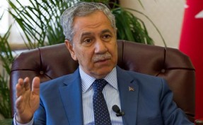 'AK Parti'de Erdoğan sonrası dönem' tartışmalarına Arınç da dahil oldu