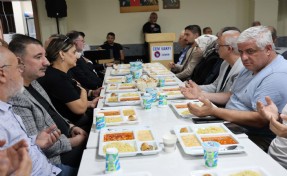 'Ehlibeyt sevgisi,hakkı,hukuku ön planda tutan her inançta insanın ortak paydasıdır'
