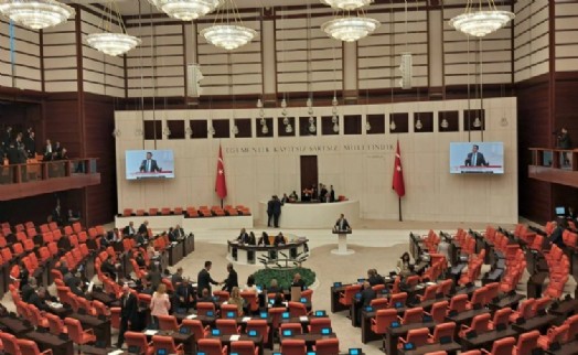 'Öcalan'a özgürlük' mitingi Meclis'i karıştırdı!