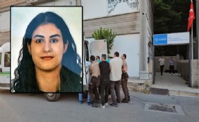 20 yaşındaki genç kız yurt odasında ölü bulundu