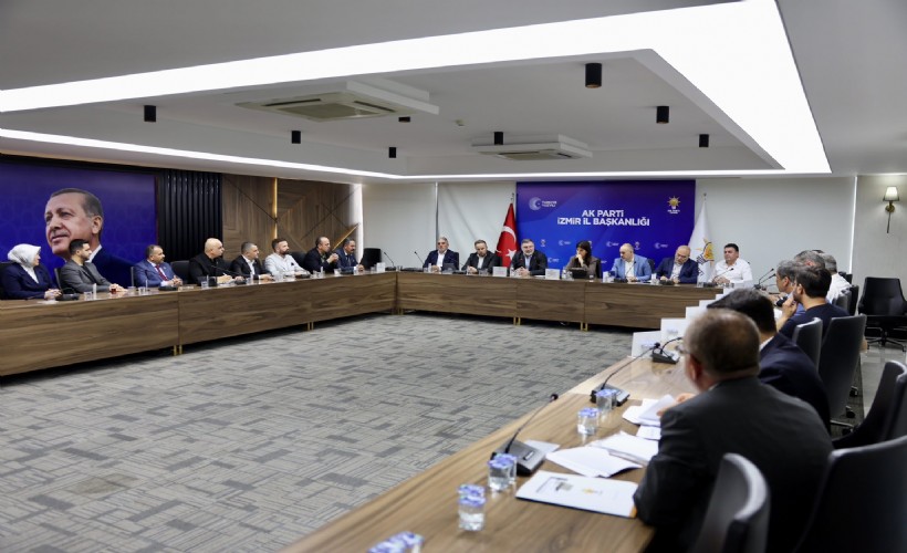 AK Parti İzmir ‘Buca’ gündemiyle toplandı: Başkan vekili adayı o isim mi olacak?