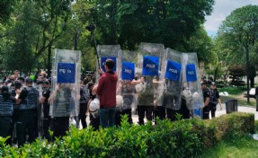 Açlık grevindeki öğretmenlere polis müdahalesi: 14 gözaltı!