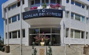 Adalar Belediyesi'ne inceleme! Mali şube 6'sı iş yeri 24 imar dosyasını inceliyor