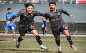 Aliağa FK'da Alberk Koç ve Veli Çetin gitti