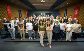 Anneliğin görünmeyen yükü Bornova’da konuşuldu
