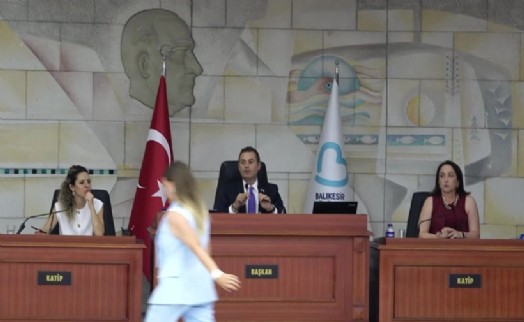 Balıkesir' de su indirimi krizi! AK Parti katılmayınca toplantı ertelendi