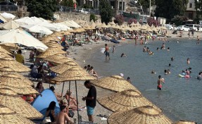 Bodrum'da sahillerde yoğunluk