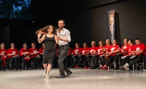 Bornova’da ritim ve halk dansları rüzgarı