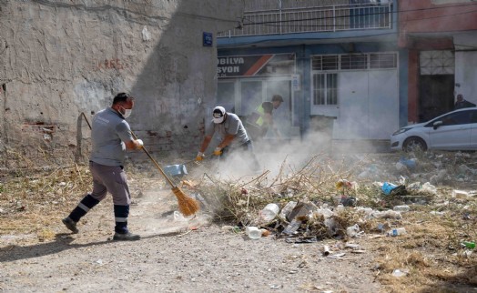 Bornova’da temizlik seferberliği