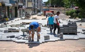 Bornova’nın kalbi yeniden doğuyor! Tarihi Çarşı’da estetik dönüşüm başladı
