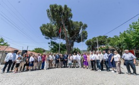 Büyükşehir’den Foça Yeniköy’de anlamlı açılış