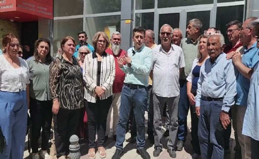 CHP Malatya’da yeni kriz: İlçe başkanları il binasına giremedi!