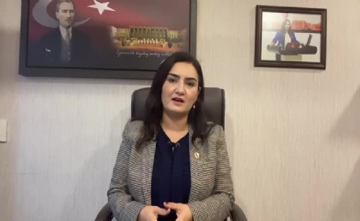 CHP'li Kılıç’tan Balbay’a yanıt: 'Önünde diz çöküp dalkavukluğunu yapmadım'