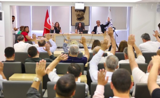 Çeşme Belediye Meclisi'nden yaz sezonu kararı: İnşaat yasağı 15 Haziran’da başlıyor