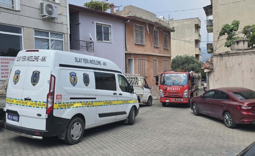 Definecilere geçit yok: Metruk evde kaçak kazı yapan 3 kişi suçüstü yakalandı