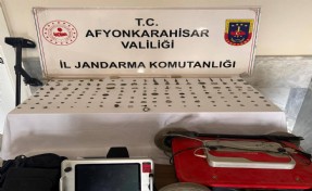 Definecileri jandarma yakaladı!
