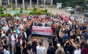 Gazeteci İsmail Arı'nın duruşması öncesi basın meslek örgütlerinden açıklama