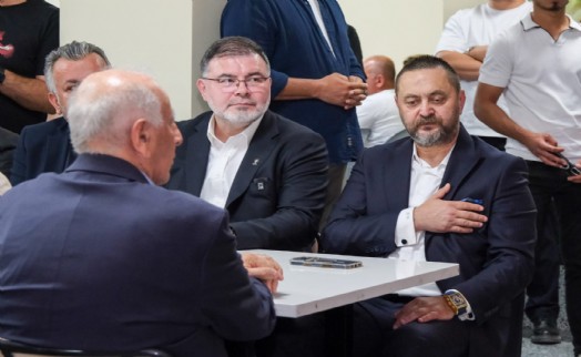 Harmandalı Cemevi'nde Muharrem lokmasına yoğun katılım!