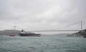 İstanbul Boğazı gemi geçişine kapatıldı