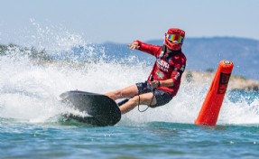 İzeltaş Dünya Motosurf Şampiyonası ilk gün etap yarışları sona erdi