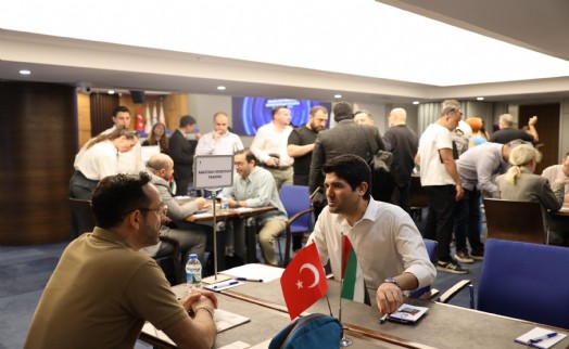 İzmir'den 205 iş görüşmesiyle Körfez'e güçlü iş birliği mesajı