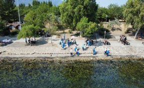 İzmir’de ortak yaşam alanlarında örnek dayanışma