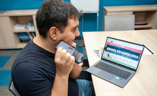 Karşıyaka Belediyesi’nden öncü hizmet: Yapay zeka ile ‘engelsiz’ internet sitesi